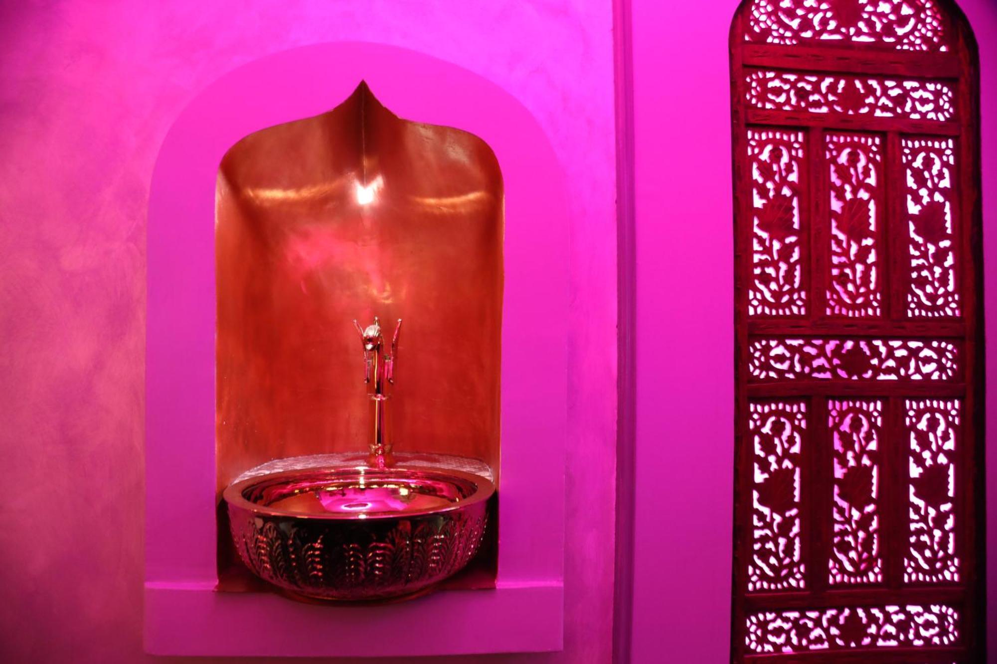 Sheherazade ليون المظهر الخارجي الصورة